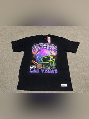 Mitchell & Ness Usher Super Bowl LVIII Las Vegas T‑Shirt XL Black Graphic Tee